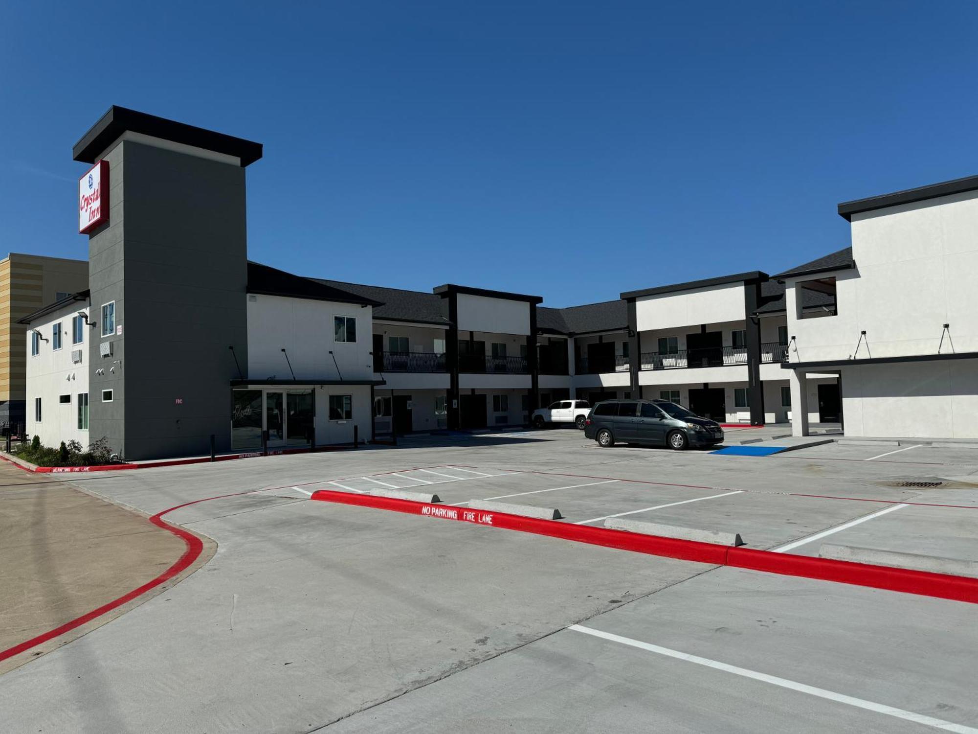 Crystal Gessner- Near Sam Houston Racepark Hotel Louetta